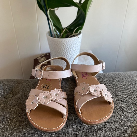Girls Floral Pink Strap Sandals with Buckle - Picture 2 of 9
